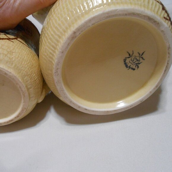 Rare Vintage 2 Japanese Majolica style matching pitchers floral hand painted ๐ฅ - Picture 12 of 15